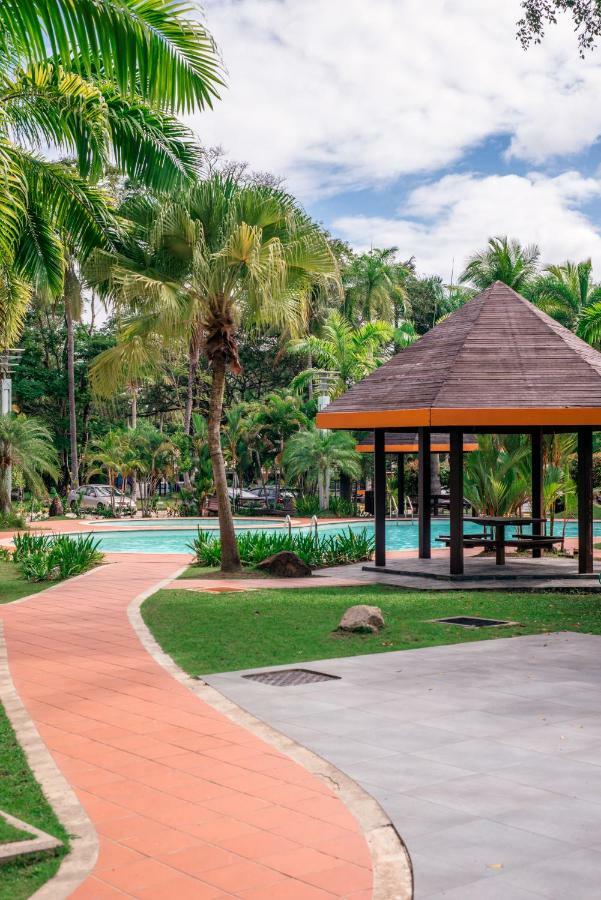 Rimbun Suites & Residences Bandar Seri Begawan Luaran gambar