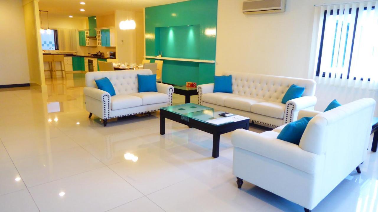 Rimbun Suites & Residences Bandar Seri Begawan Luaran gambar